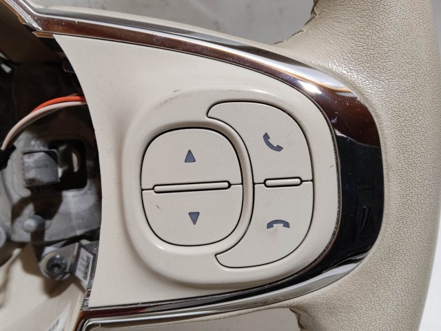 207886 Fiat 500 2015-2025  fehér színű kormánykerék 735633755