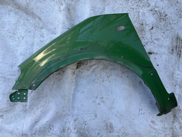 211662 Fiat Sedici 2012-2014 bal első sárvédő, a képen látható sérüléssel