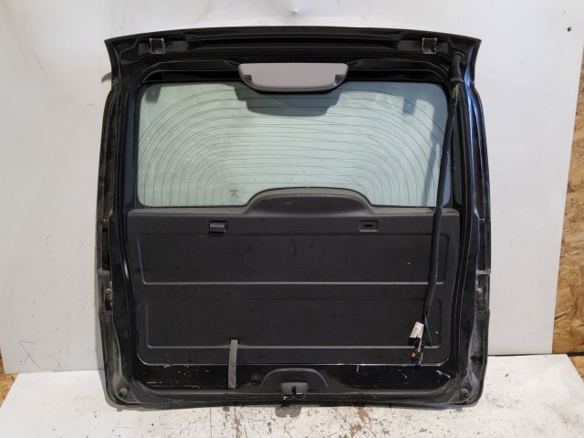 212109 Peugeot Bipper 2008-2024 csomagtérajtó, a képen látható sérüléssel