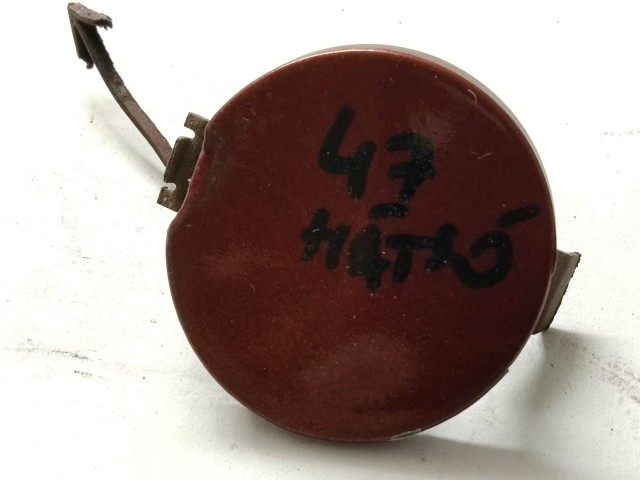 Alfa Romeo 147 2000-2005 Vonószem takaró használt  piros első 735267295