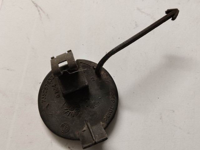 59228 Alfa Romeo 147 2000-2005 hátsó vonószem takaró 735257632