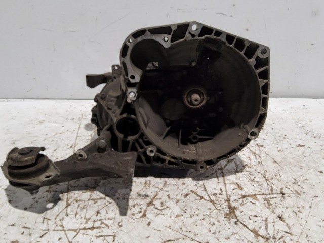 212121 Alfa Romeo 147 2000-2010 1,6 16v benzin váltó