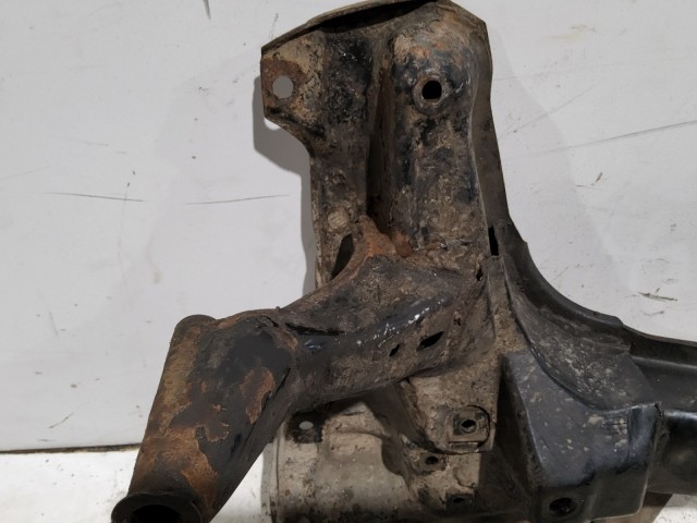 212168 Alfa Romeo 156, 147, Gt első segédalváz (bölcső), a képen látható állapotban