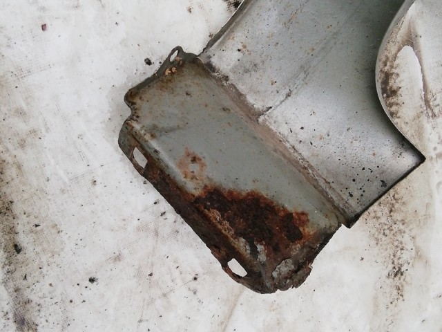 211698 Ford Fiesta 2008-2017 jobb első sárvédő, a képen látható állapotban