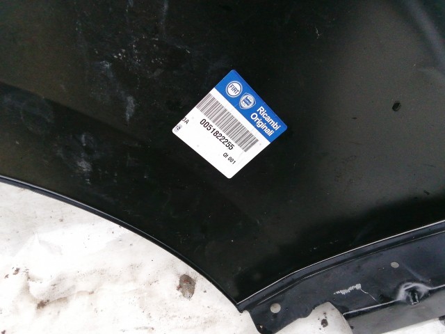 211697 Opel Combo D 2012-2018 Fiat Doblo 2009-2015 bal első sárvédő, a képen látható sérüléssel