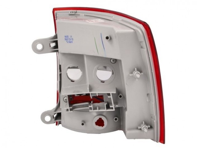 Skoda Octavia III. 2013-2016 utángyártott új bal hátsó lámpa LED (Kombi)