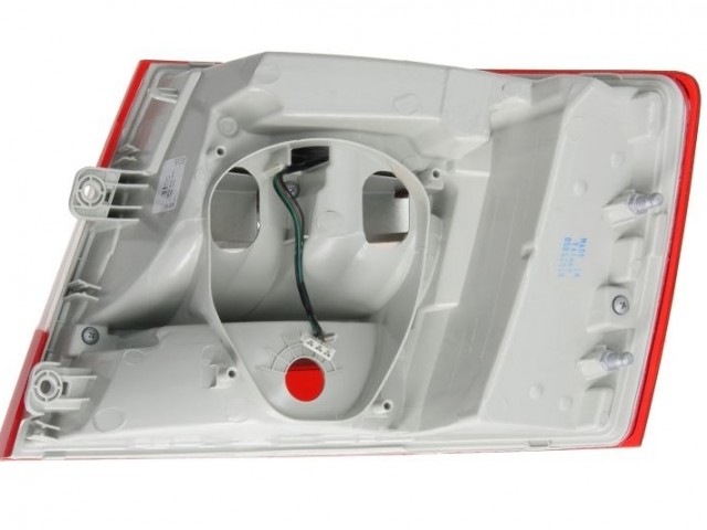 Skoda Octavia III. 2013-2016 utángyártott új bal hátsó lámpa (4 ajtós) Ledes