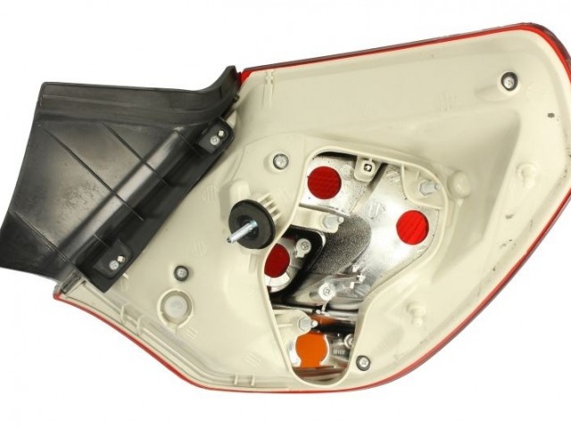 Opel Astra J 2009-2020 utángyártott új bal hátsó külső lámpa piros (5 ajtós)