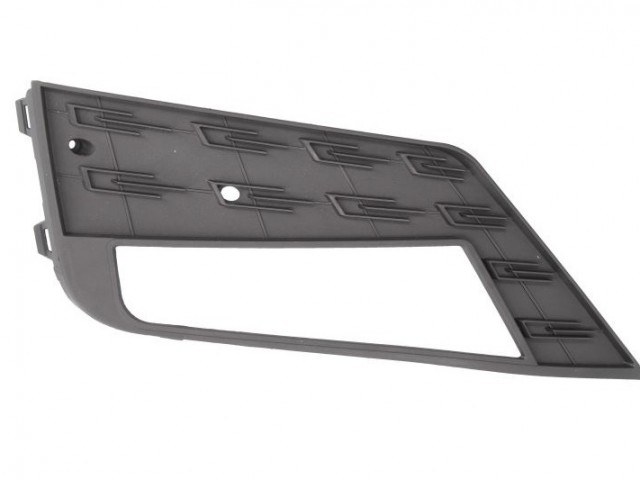 Seat Leon 5F 2017-2020 utángyártott új bal első ködlámpa keret