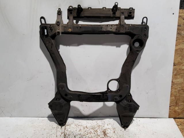 212173 Alfa Romeo 166 1998-2007 első segédalváz (bölcső)