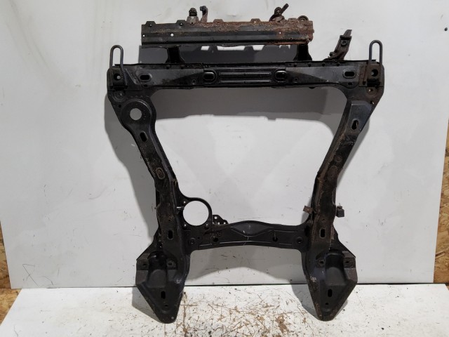 212175 Alfa Romeo 166 1998-2007 első segédalváz (bölcső)