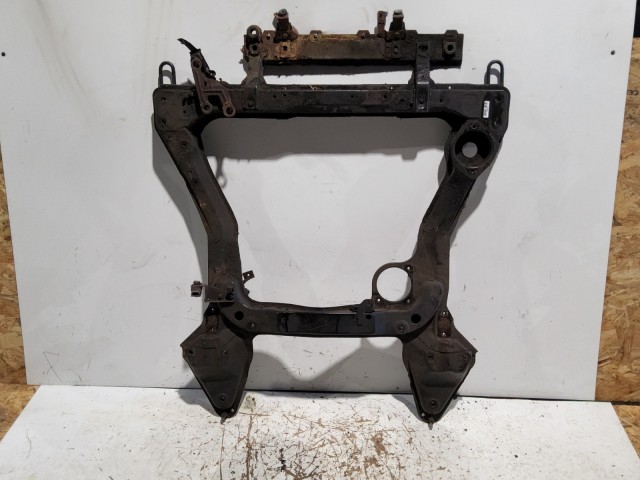 212175 Alfa Romeo 166 1998-2007 első segédalváz (bölcső)