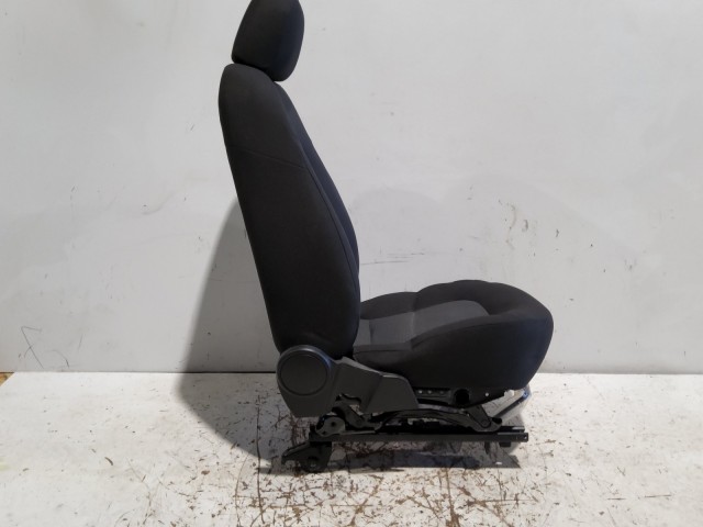 212179 Fiat Linea 2007-2017 bal első szövet ülés