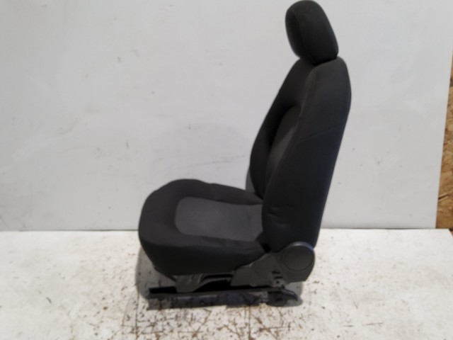 212180 Fiat Linea 2007-2017 jobb első sszövet ülés