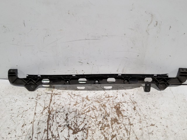 Lökhárító tartó