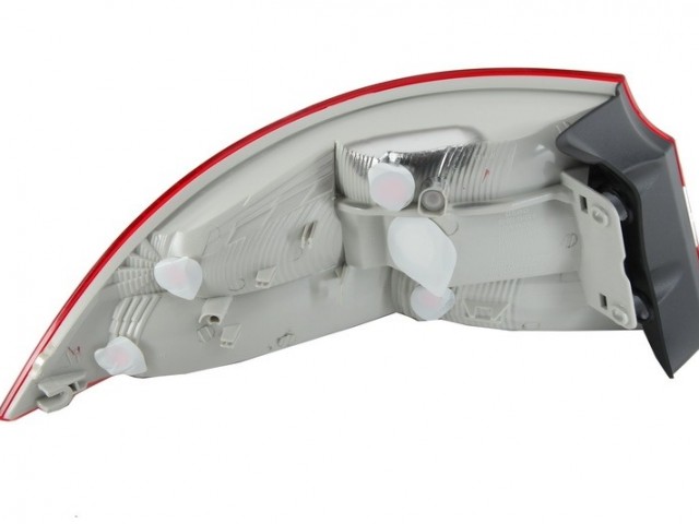 Skoda Superb II. 2009-2013 utángyártott új jobb hátsó lámpa (5 ajtós) DEPO