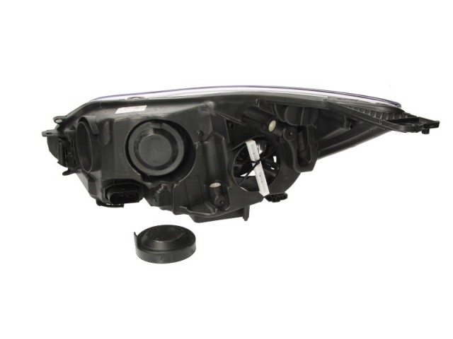 Ford Focus III. 2011-2014 utángyártott új jobb első fényszóró H1/H7 fekete h. (motorral) TYC