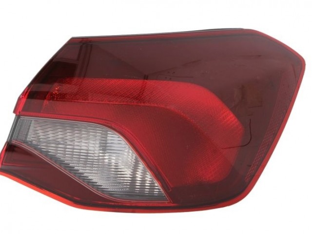 Ford Focus 2018- utángyártott új jobb hátsó külső lámpa (5a) P21W,PY21W