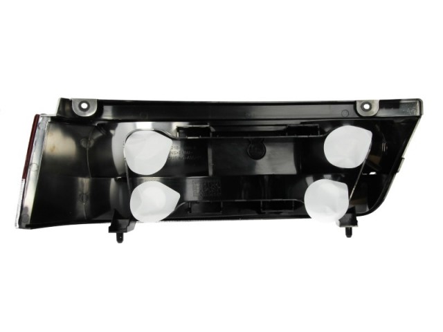 Suzuki Swift 1996-2005 utángyártott új jobb hátsó lámpa (3/5 ajtós) DEPO