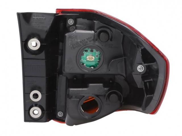 Suzuki Vitara 2018-2024 utángyártott új bal hátsó külső lámpa LED