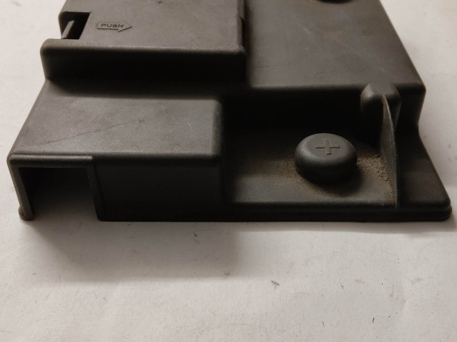 Akkumulátor takaró