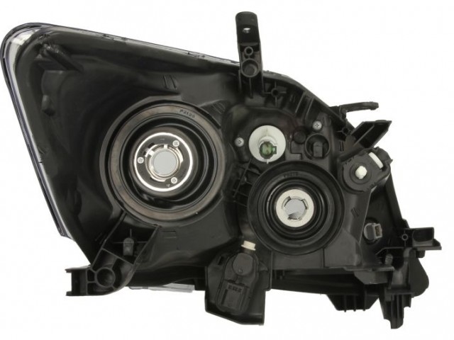 Toyota Auris 2007-2010 E15 utángyártott új bal első fényszóró H11/HB3 króm házas Valeo-tip(motoros) TYC