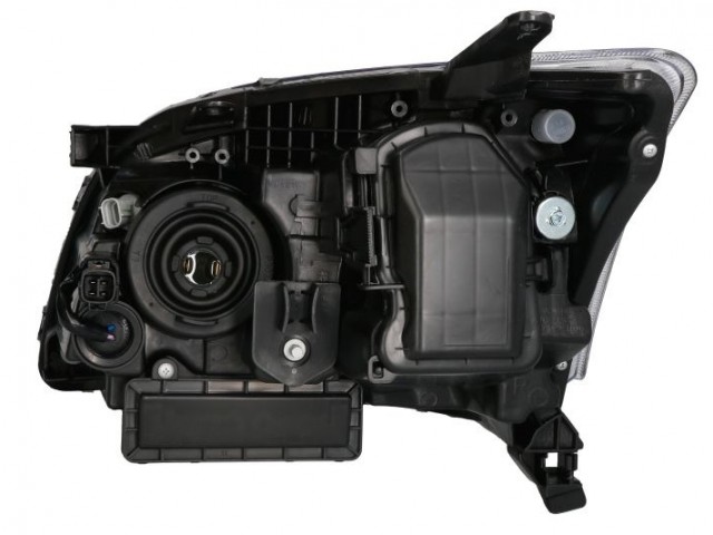 Toyota Avensis 2003-2006 T250 utángyártott új jobb első fényszóró H1/H7 (belülr. áll.) TYC