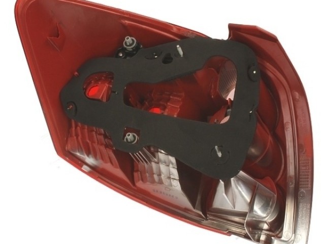 Toyota Auris 2007-2010 E15 utángyártott új jobb hátsó lámpa (3/5 ajtós)