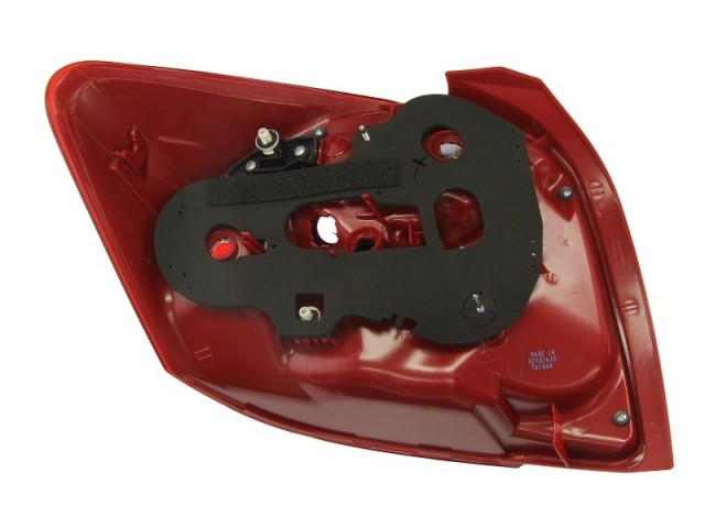 Toyota Auris 2010-2012 E15 utángyártott új jobb hátsó lámpa