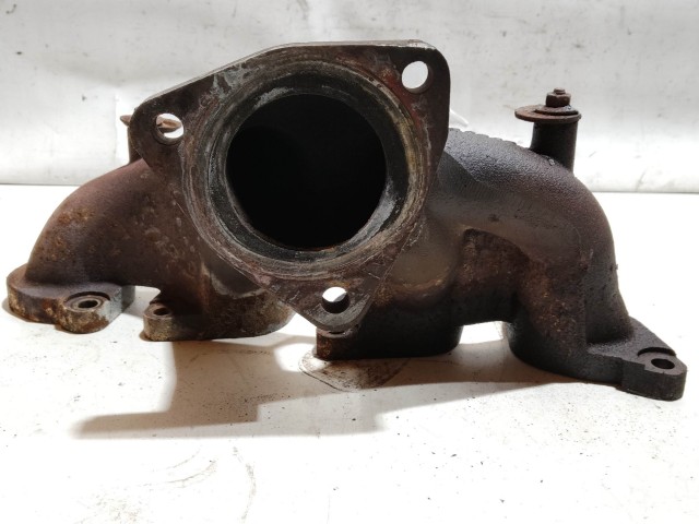 207920 Alfa Romeo 147 2000-2010 1,6 16v 105 Le benzik kipufogócsonk