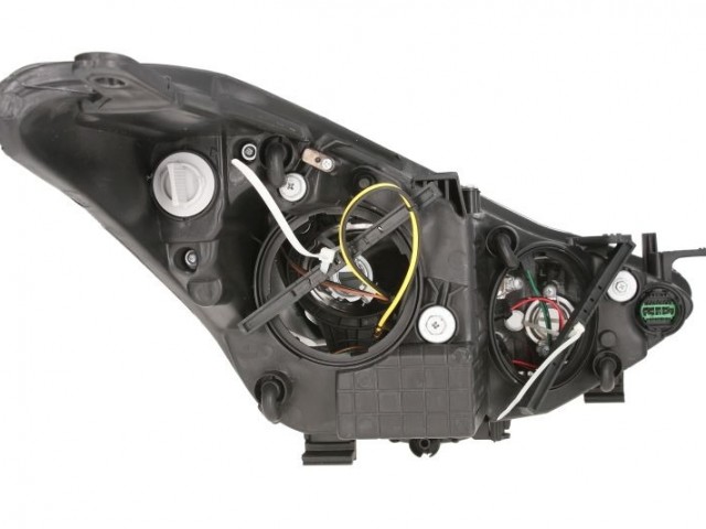 Hyundai I30 GD 2012-1015 utángyártott új bal első fényszóró 3H7 króm házas (motorral) TYC