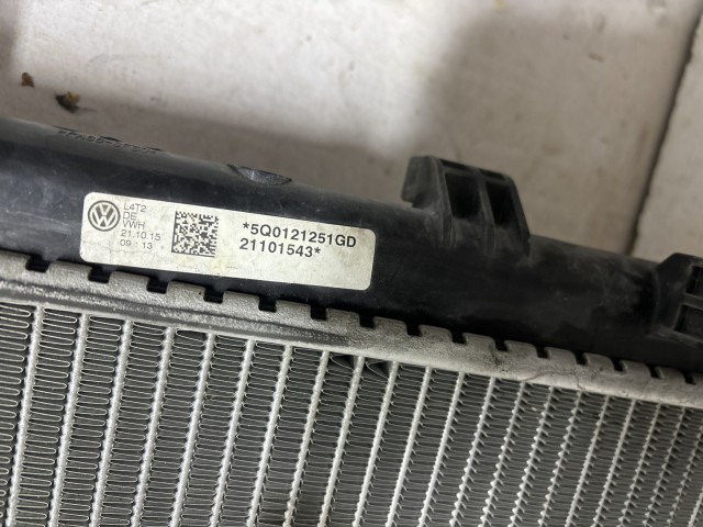 211790 Audi, Seat, Skoda, Volkswagen vízhűtő 5Q0121251GD