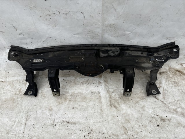 211785 Alfa Romeo 147 2000-2005 zárhíd 46842684