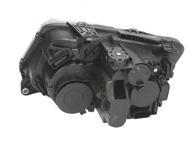 Volkswagen Amarok 2013- utángyártott új jobb első fényszóró H7/H1 (motorral) DEPO