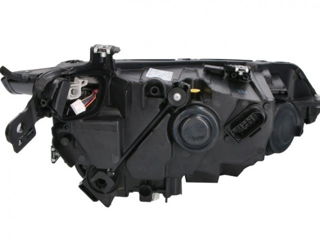 Volkswagen Golf VIII. 2019- utángyártott új bal első fényszóró LED elektr.nélk. TYC