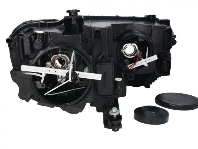 Volkswagen Tiguan 2016-2019 utángyártott új bal első fényszóró 2H7+nappali f. (motorral) TYC