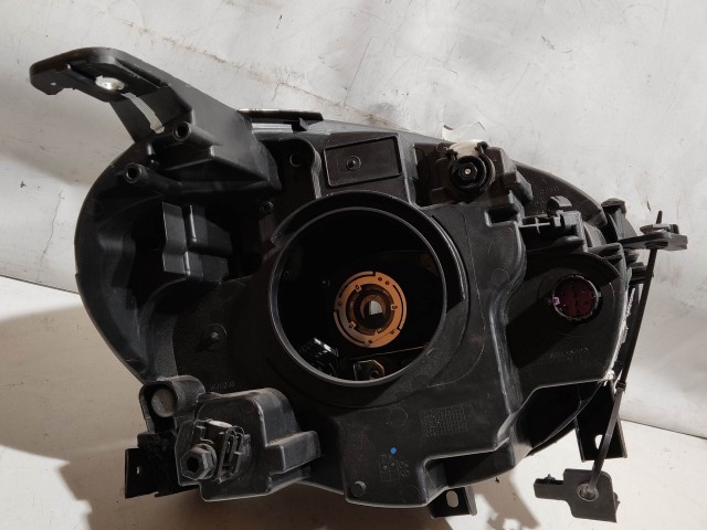 87884 Fiat 500x bal első xenon fényszóró, a képen látható sérüléssekkel