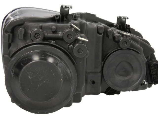 Volkswagen Polo 6R 2009-2017 utángyártott új bal első fényszóró 2H7 Comfortline,Highline (motoros) TYC