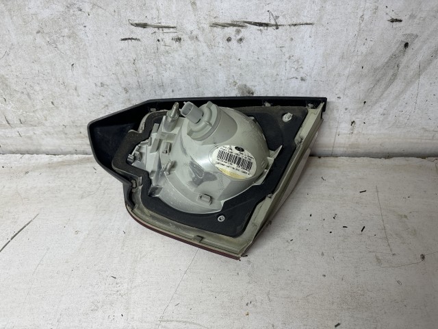 211817 Ford Kuga I. 2008-2012 2008-2012 Lámpa , Fényszóró használt  bal hátsó belső