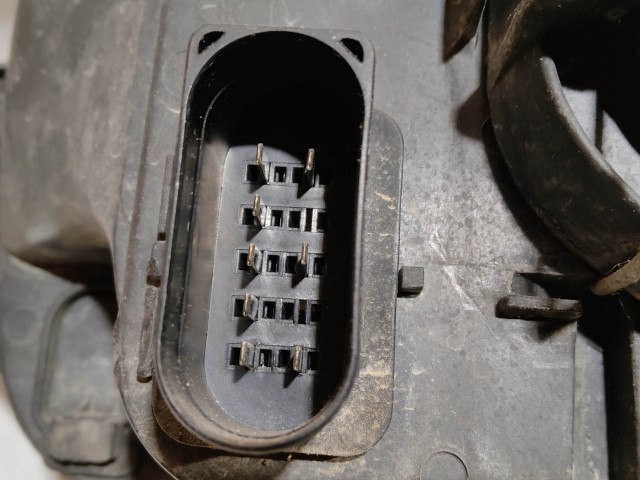 183932 Fiat Albea  2005-2012 jobb első fényszóró 51754471