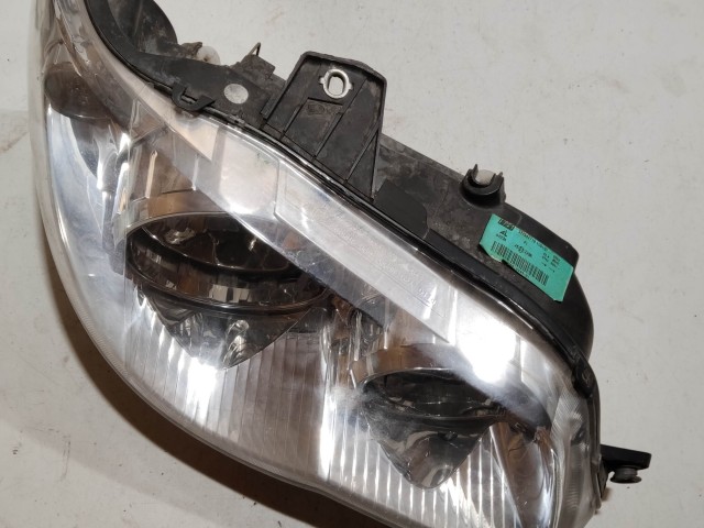 183932 Fiat Albea  2005-2012 jobb első fényszóró 51754471