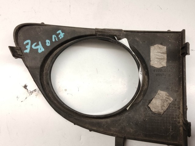 Fiat Punto Evo 2009-2011 Ködlámpa keret,tartó használt  Bal