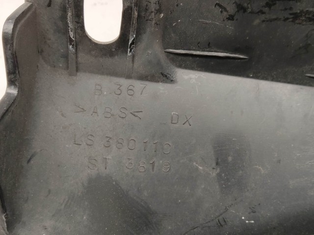 Alfa Romeo 156FL LS380110 számú , jobb első díszrács (króm csík)