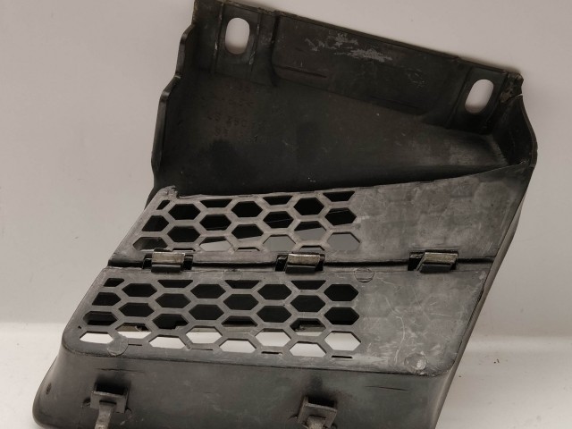 Alfa Romeo 156FL LS380110 számú , jobb első díszrács (króm csík)