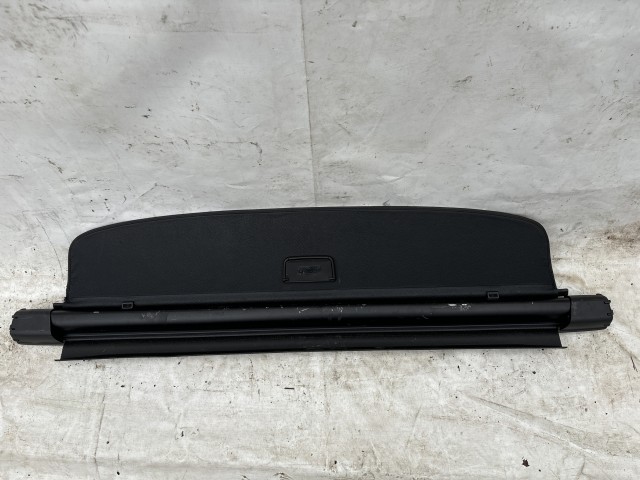 Volkswagen Passat B6 2005-2010 2005-2010 kalaptartó használt   