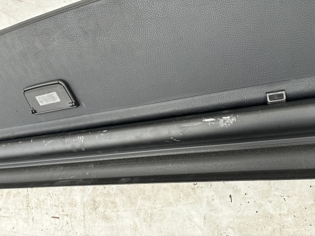 Volkswagen Passat B6 2005-2010 2005-2010 kalaptartó használt   