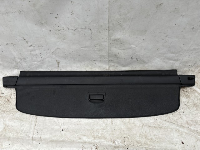 Volkswagen Passat B6 2005-2010 2005-2010 kalaptartó használt   