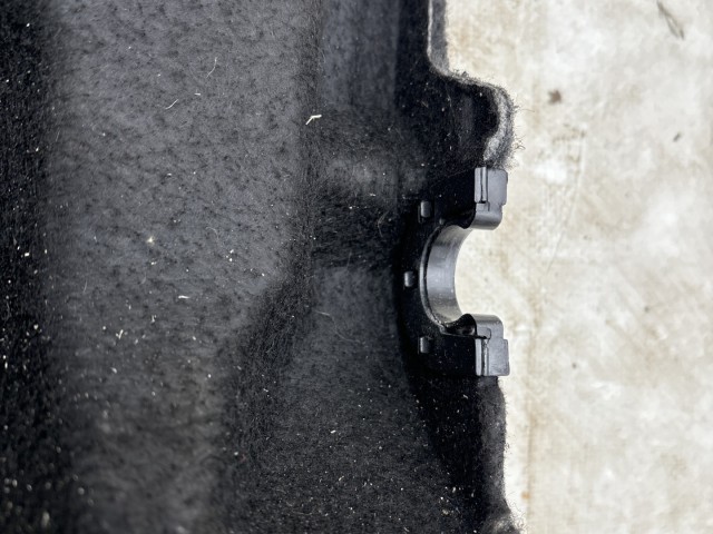 211961 Seat Ibiza 6J 2008-2017 kalaptartó