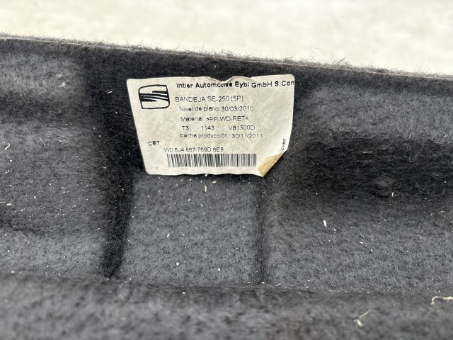 211961 Seat Ibiza 6J 2008-2017 kalaptartó