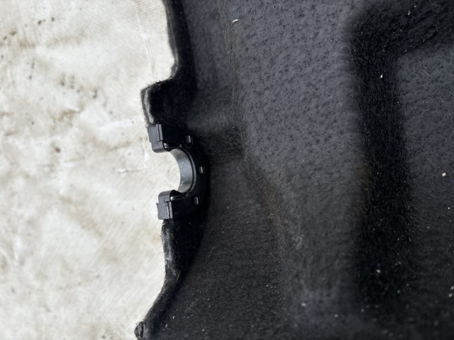 211961 Seat Ibiza 6J 2008-2017 kalaptartó